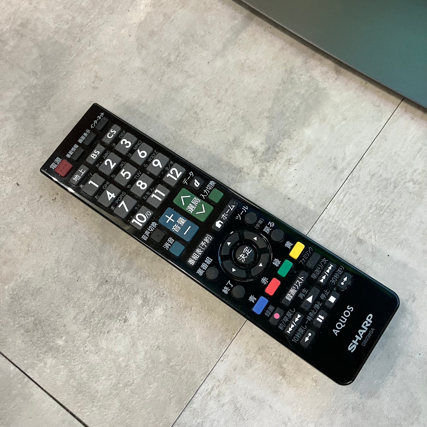 4K有機ELテレビ　SHARP シャープ　AQUOS   2021年製　65インチ