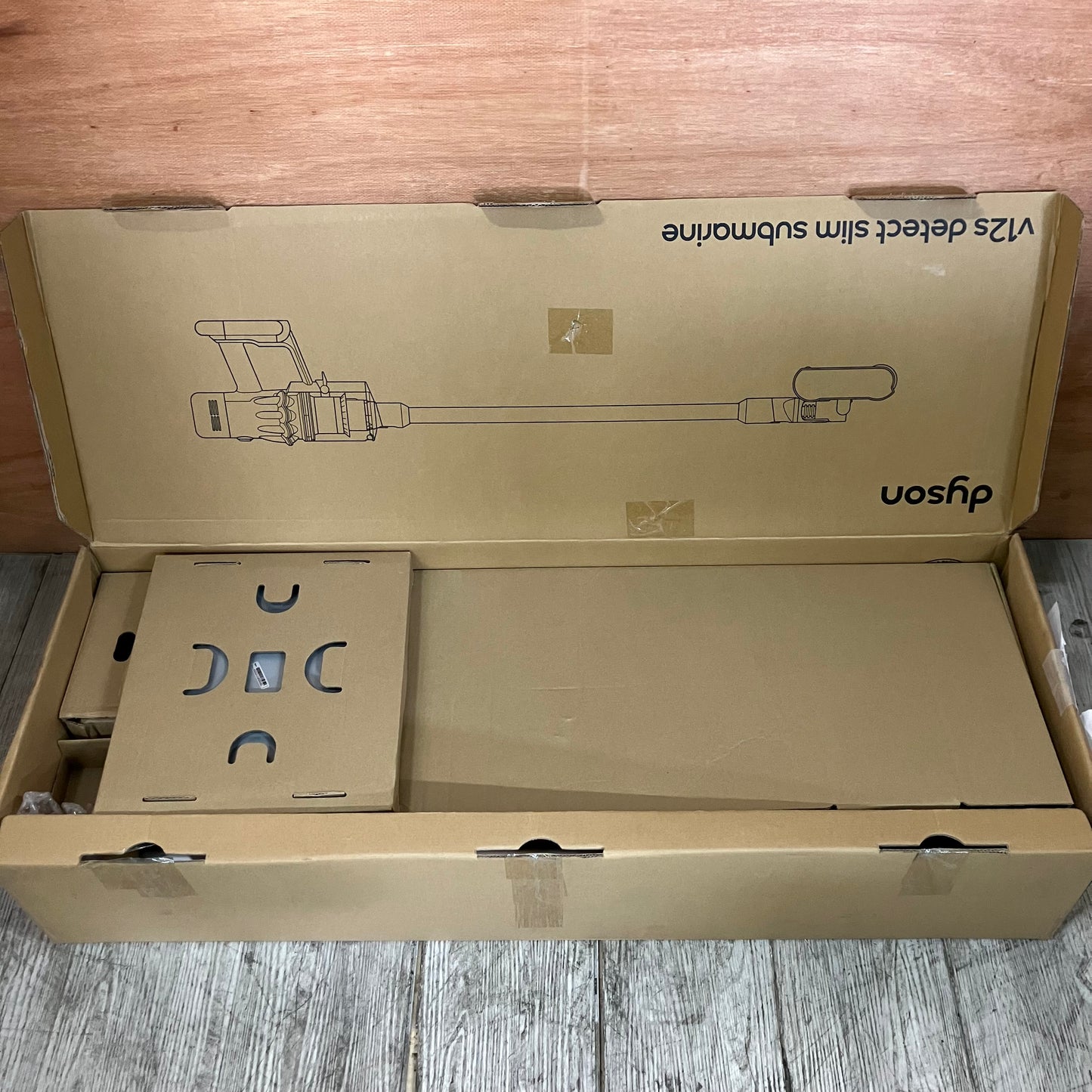 【極美品】掃除機　コードレスクリーナー　Dyson ダイソン　V12s Detect Slim Submarine