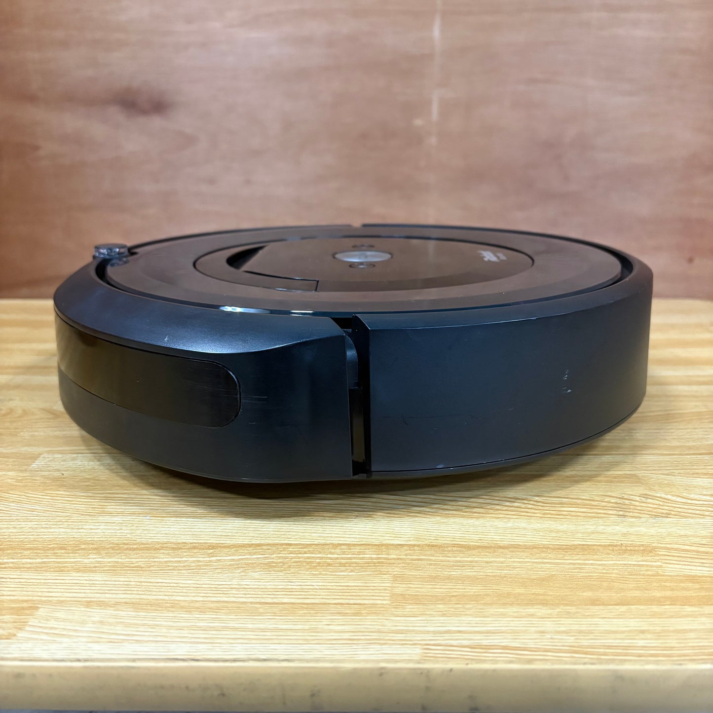ロボット掃除機　iRobot Roomba e5 2018年製