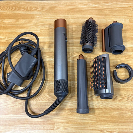 ヘアマルチスタイラー　Dyson ダイソン　Airwrap HS05