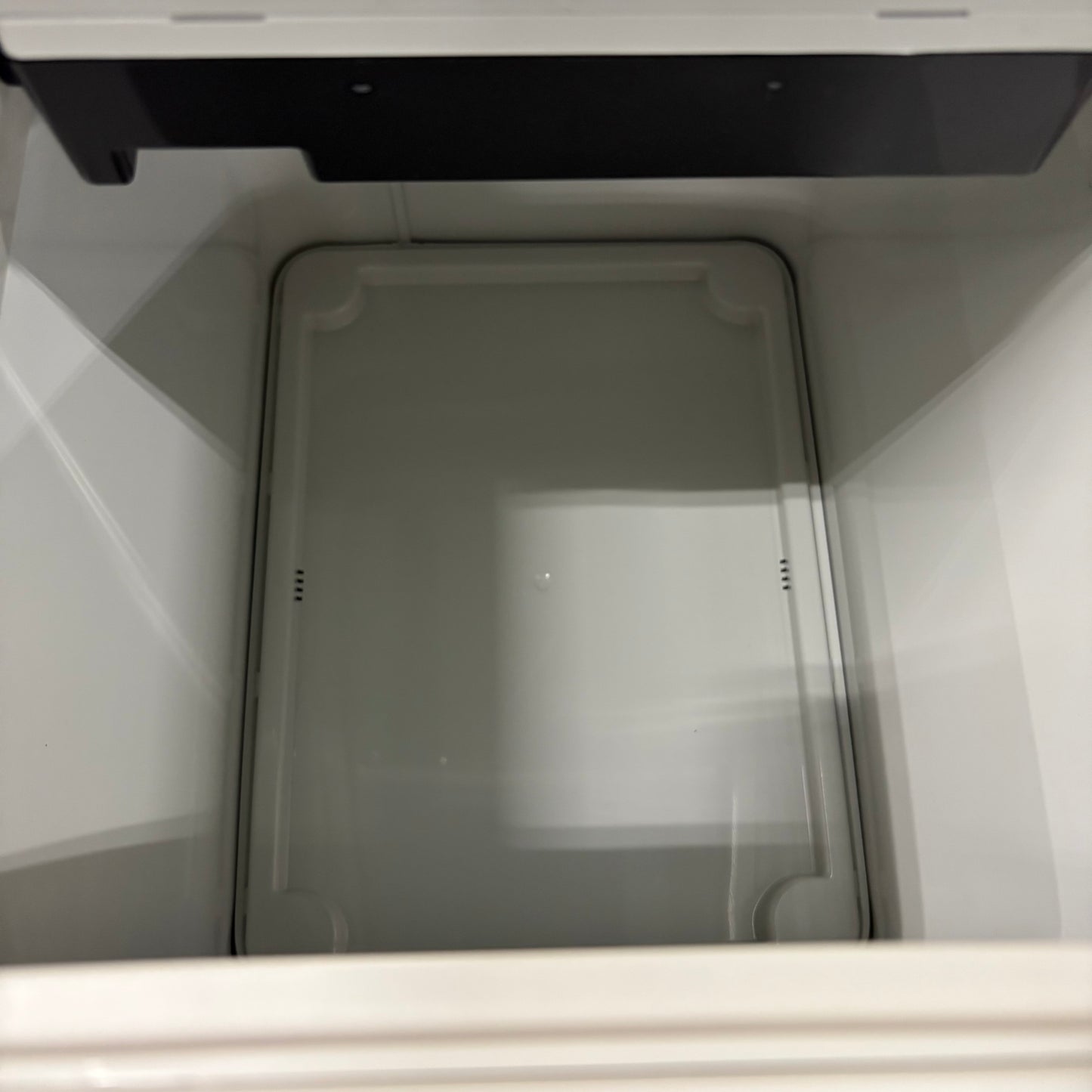 スマートダストボックス　ゴミ箱　オゾン機能　A-Stage エーステージ　Re•De Bin  2024年製