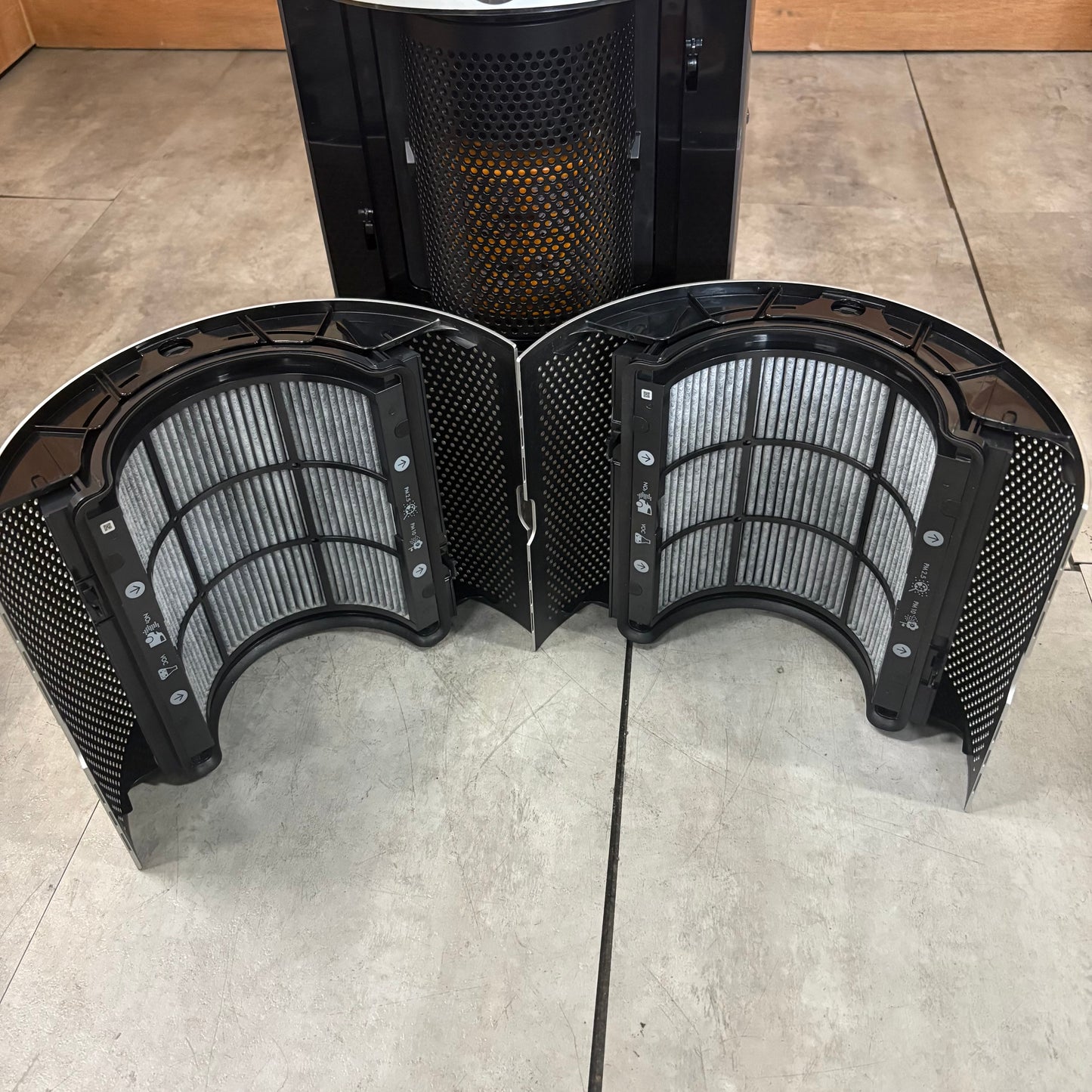 【極美品】加湿空気清浄機　扇風機　Dyson ダイソン　Purifier Humidify+Cool