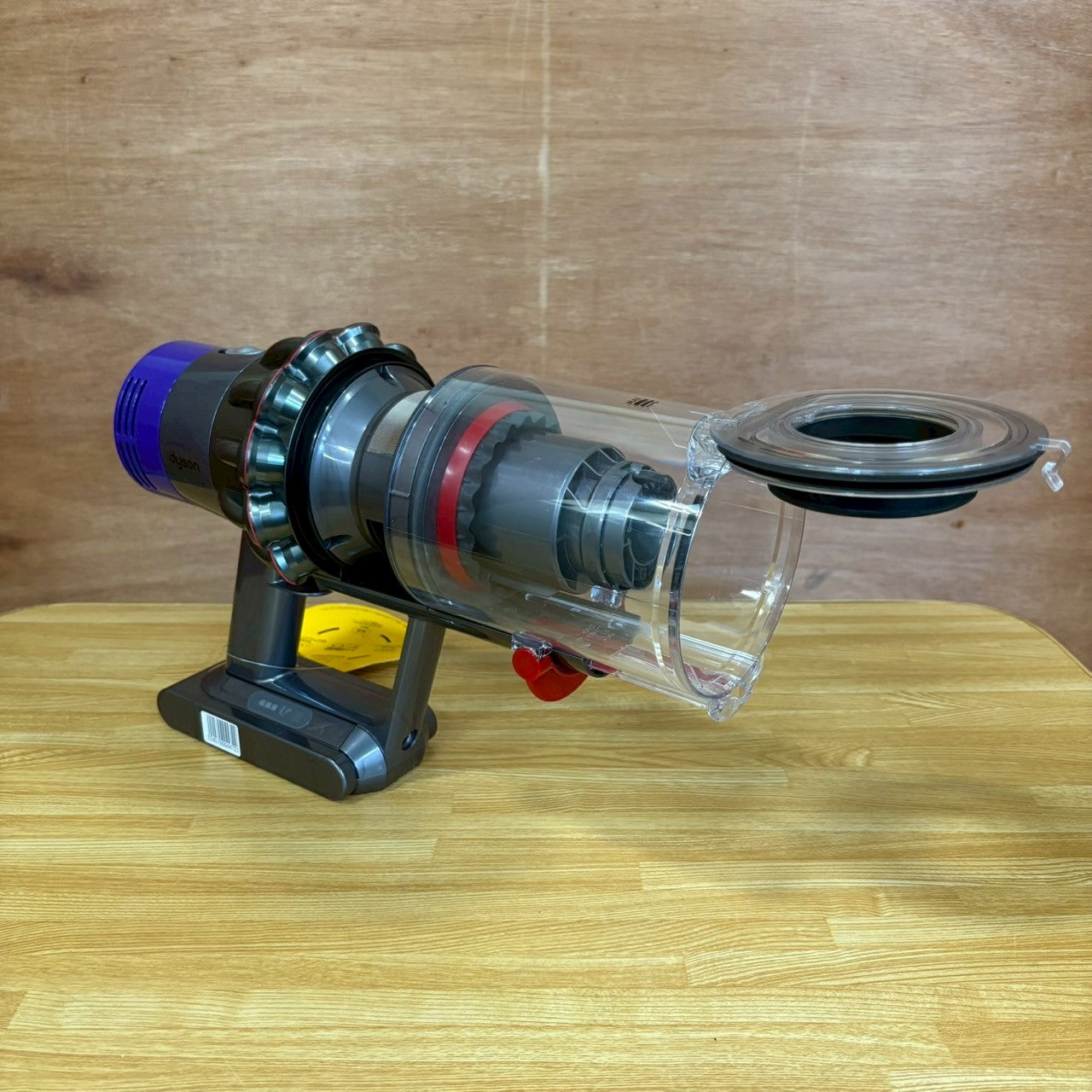 【極美品】掃除機　コードレスクリーナー　Dyson ダイソン　SV12