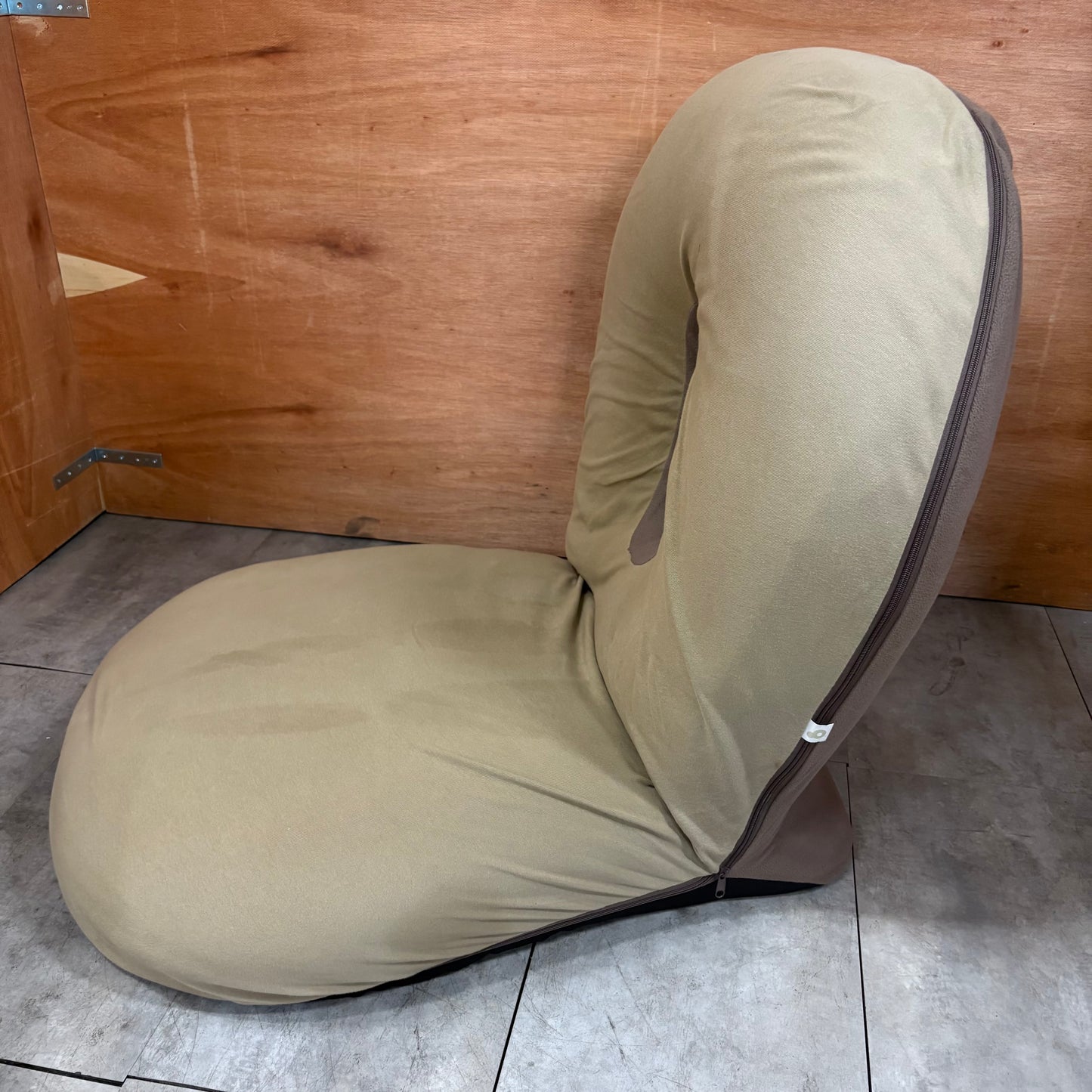 座椅子　チェア　1人掛け　座椅子生活　CLOUD