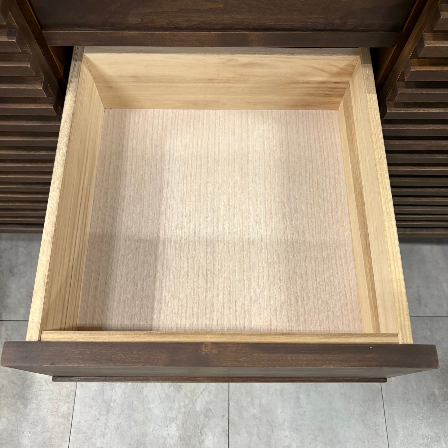 収納棚　シェルフ　木製　アンティーク