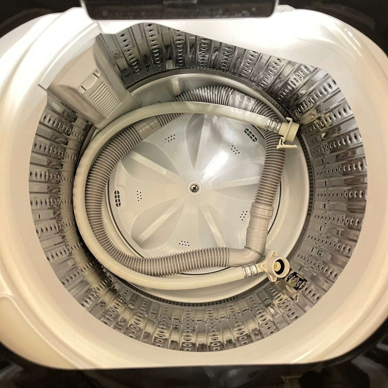 縦型洗濯機　YAMADA ヤマダ　2024年製　5.5kg
