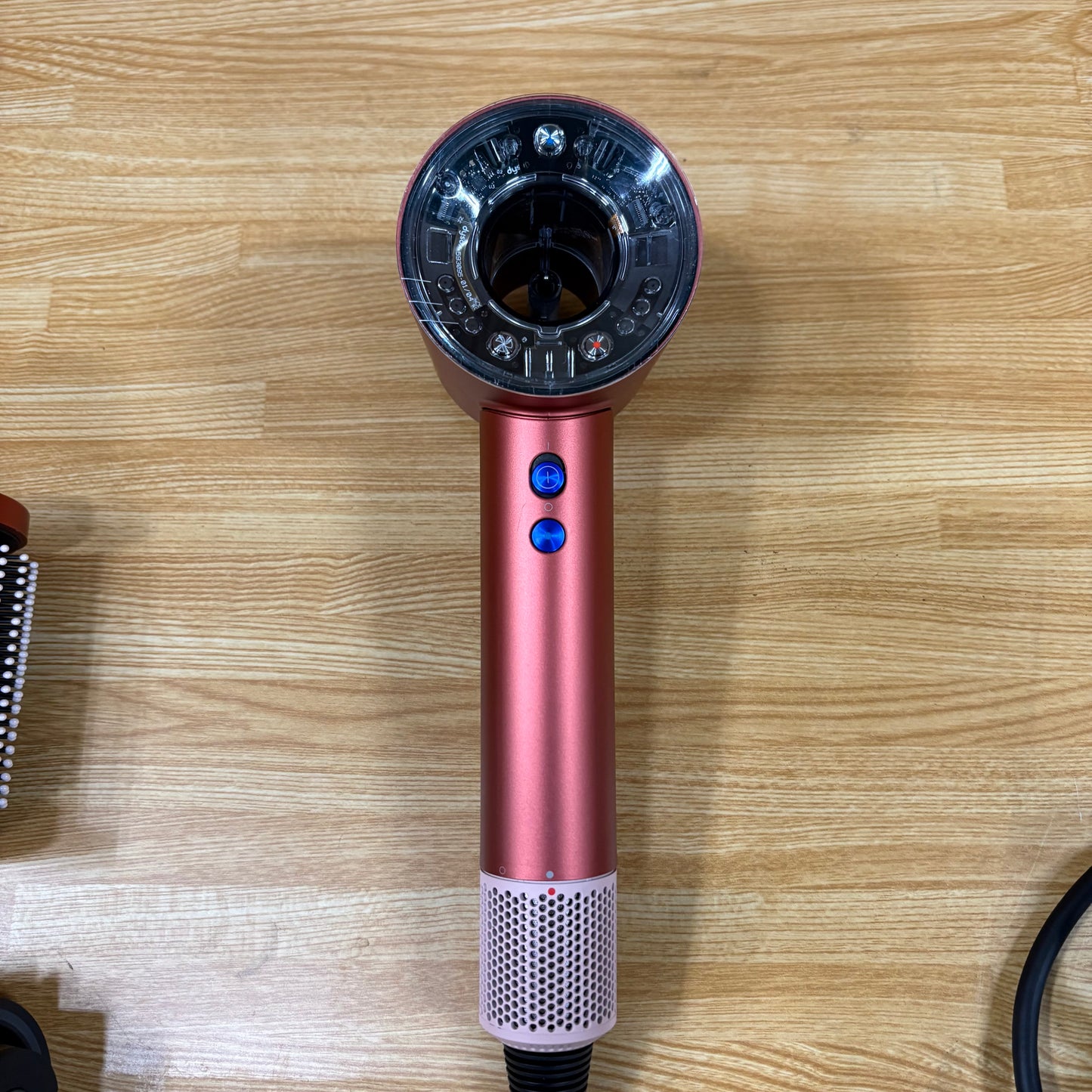 【美品】ヘアドライヤー　Dyson ダイソン　Supersonic Nural Shine HD16 シャンパンロゼ