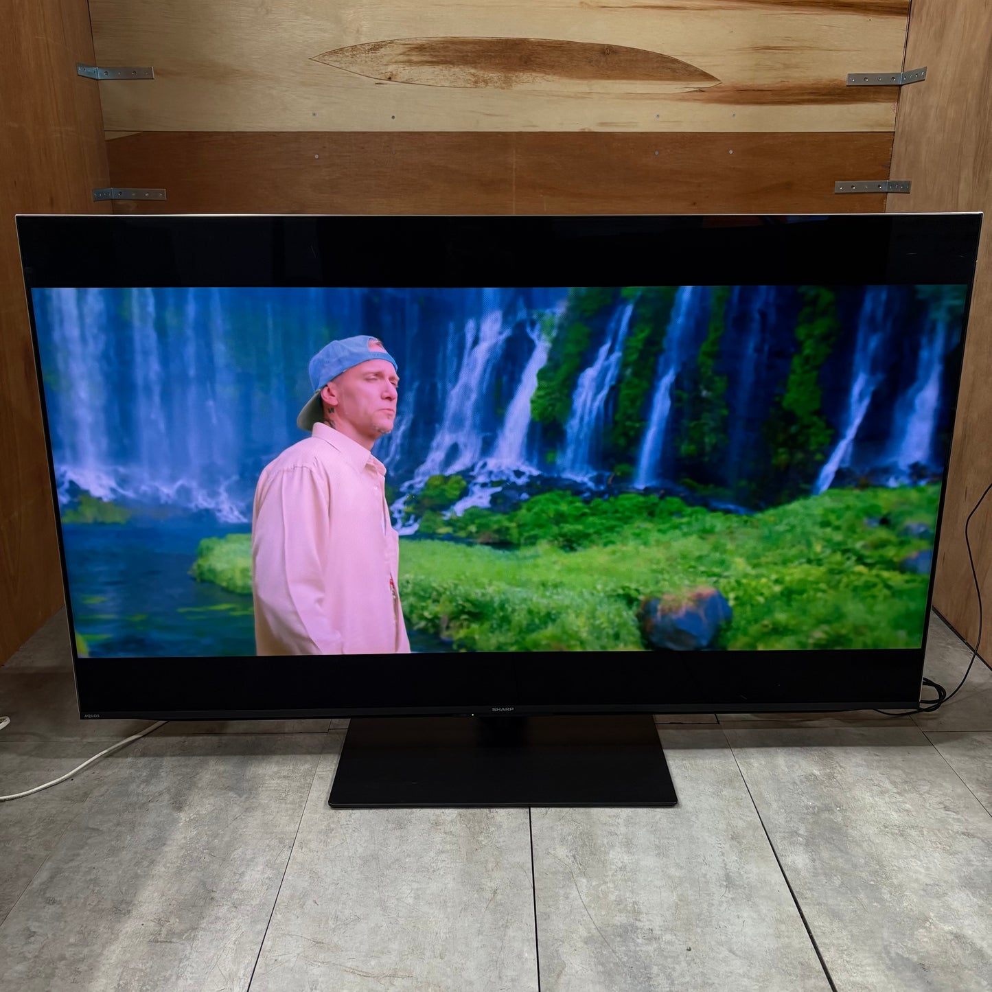 4K液晶テレビ　mini LED 量子ドット　SHARP シャープ　AQUOS アクオス　2022年製　55インチ