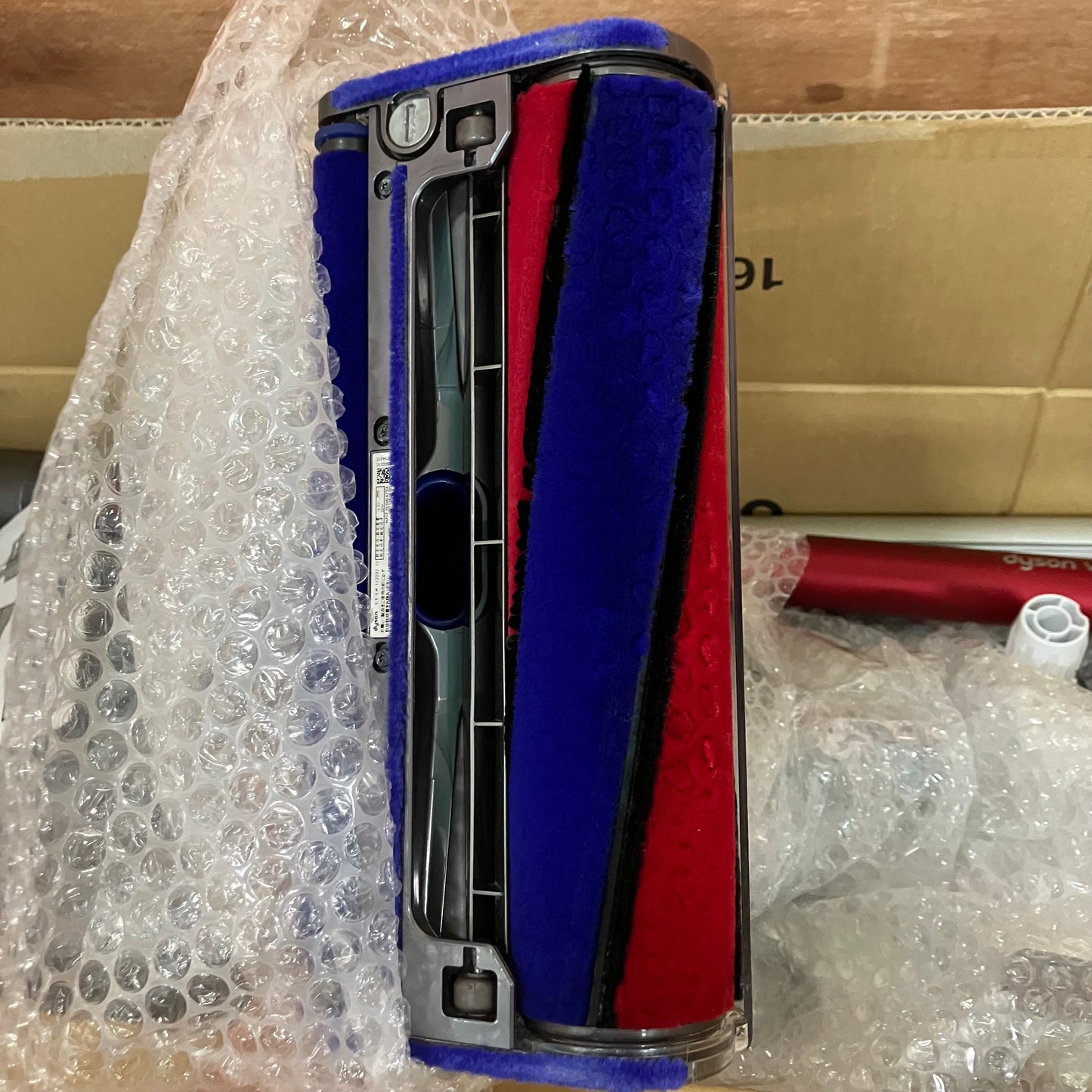 【極美品】掃除機　コードレスクリーナー　Dyson ダイソン　V11 Fluffy+