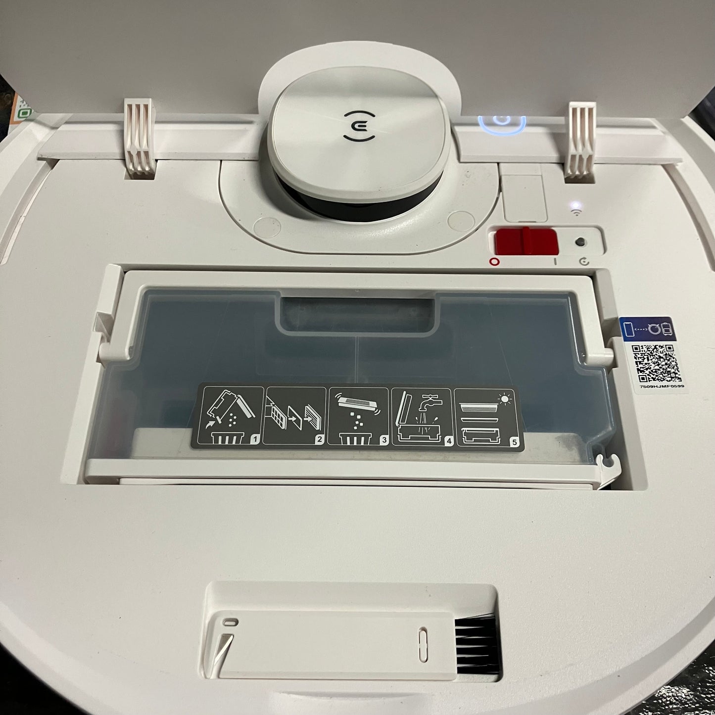 【極美品】ロボット掃除機　ECOVACS DEEBOT N8+  2021年製