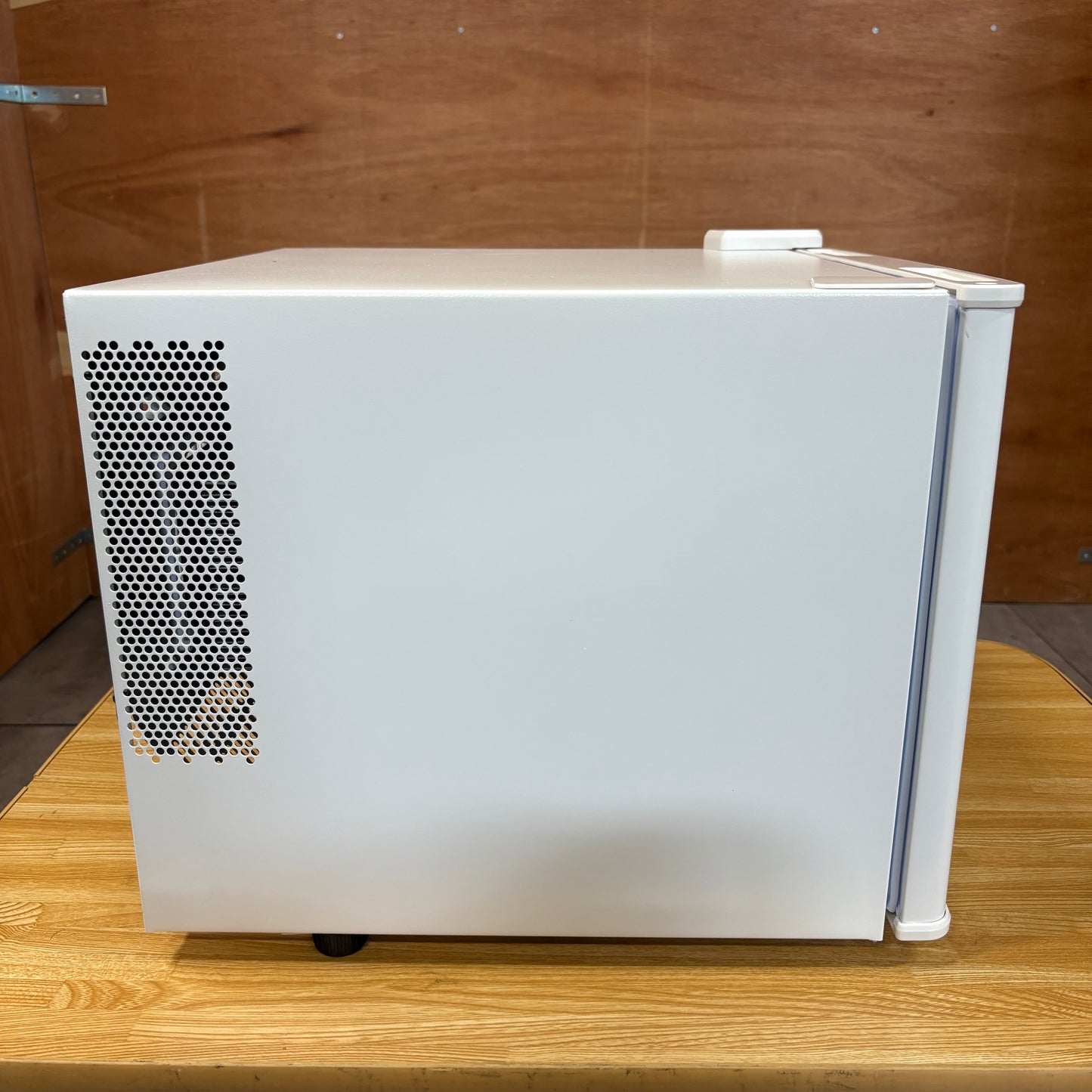 冷蔵庫　1ドア　A-Stage エーステージ　17L ホワイト