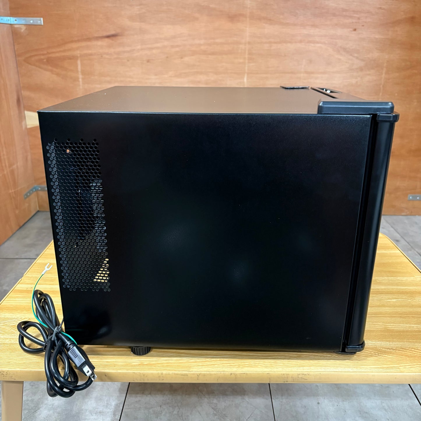 冷蔵庫　1ドア　A-Stage エーステージ　17L ブラック