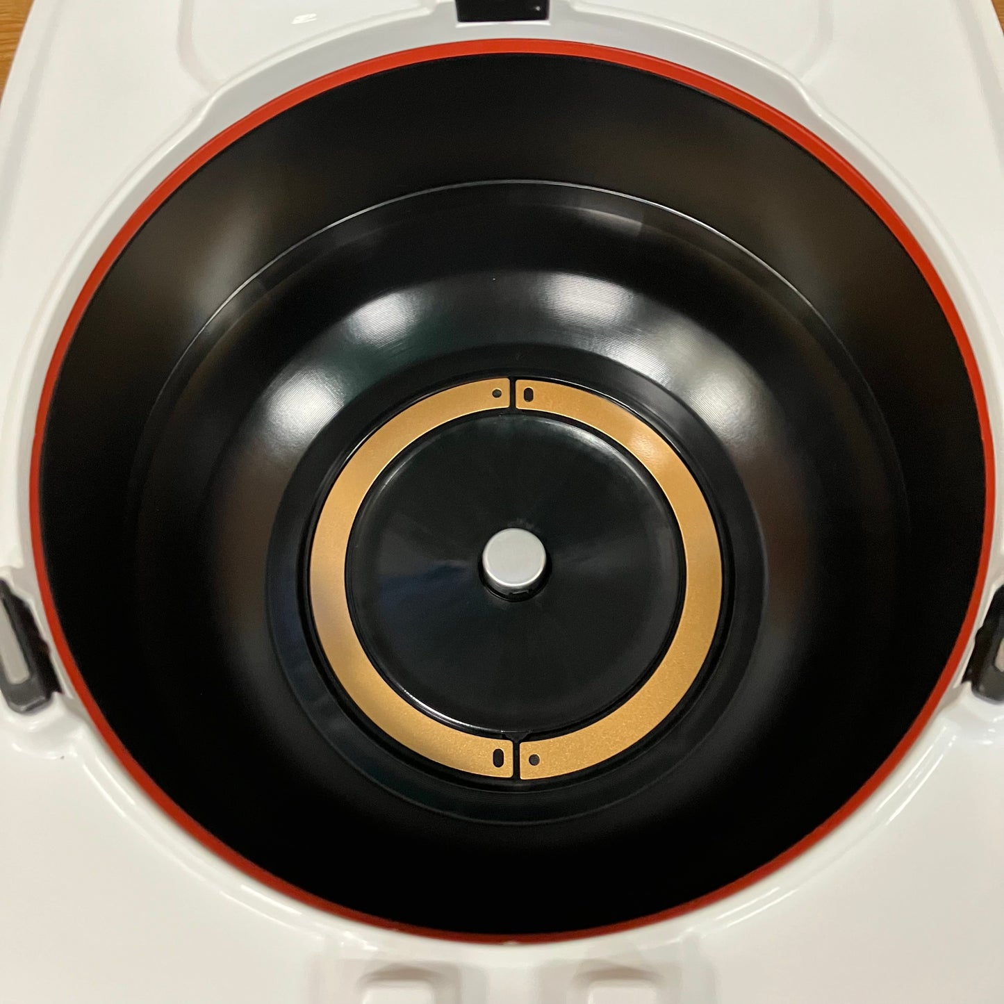 【極美品】炊飯器　MITSUBISHI 三菱電機　炭炊釜　2022年製　5.5合
