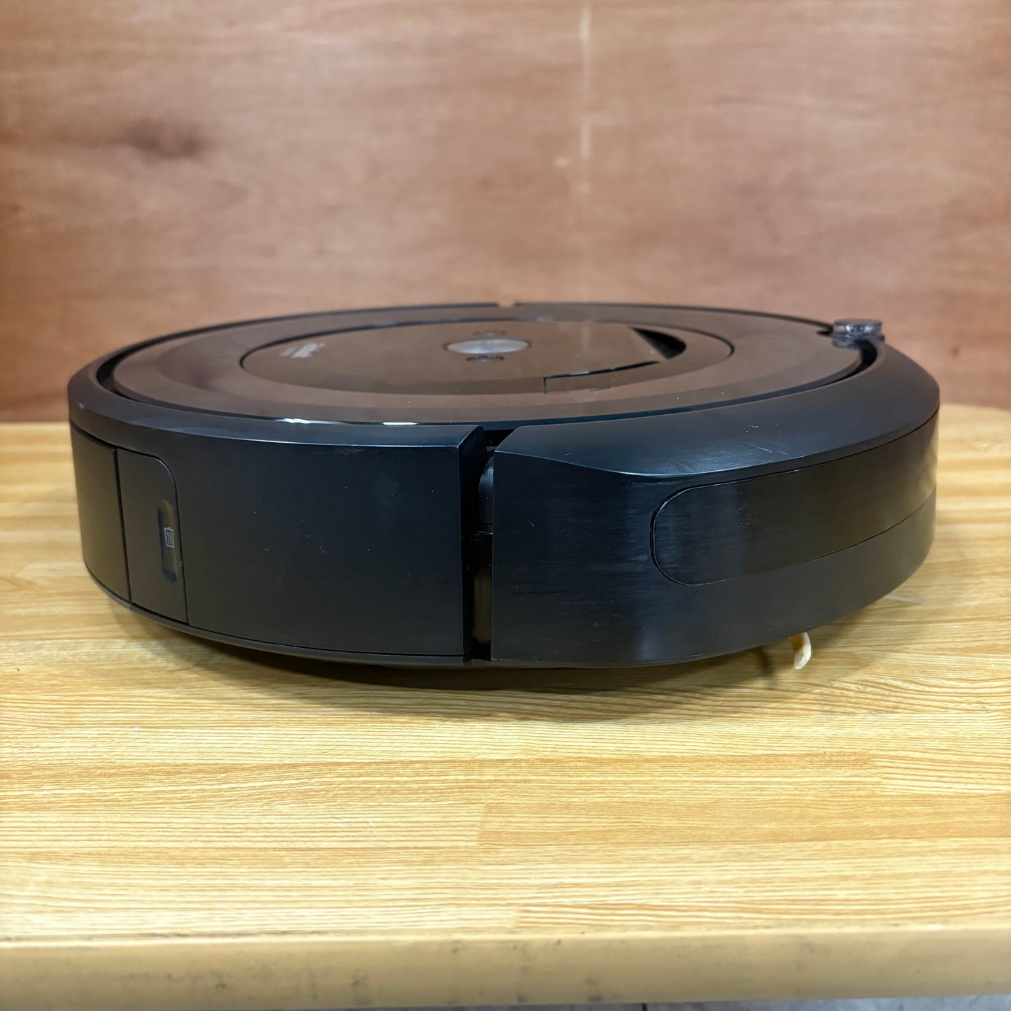 ロボット掃除機　iRobot Roomba e5 2018年製