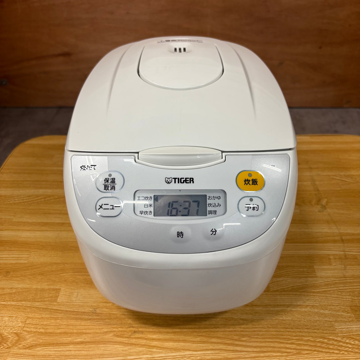 【極美品】炊飯器　TIGER タイガー　2024年製　1升(10合)