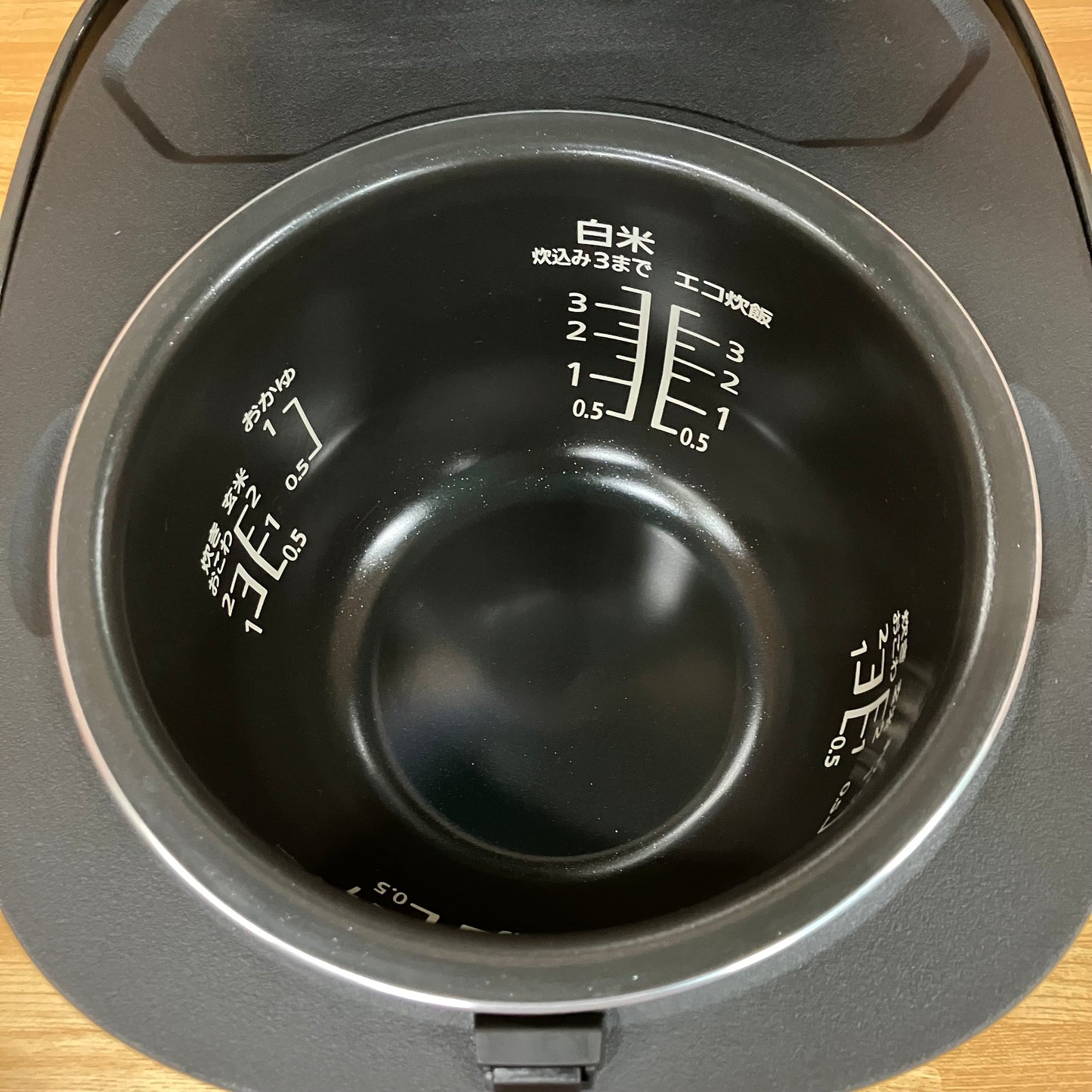 【美品】炊飯器　Panasonic パナソニック　2022年製　3.5合