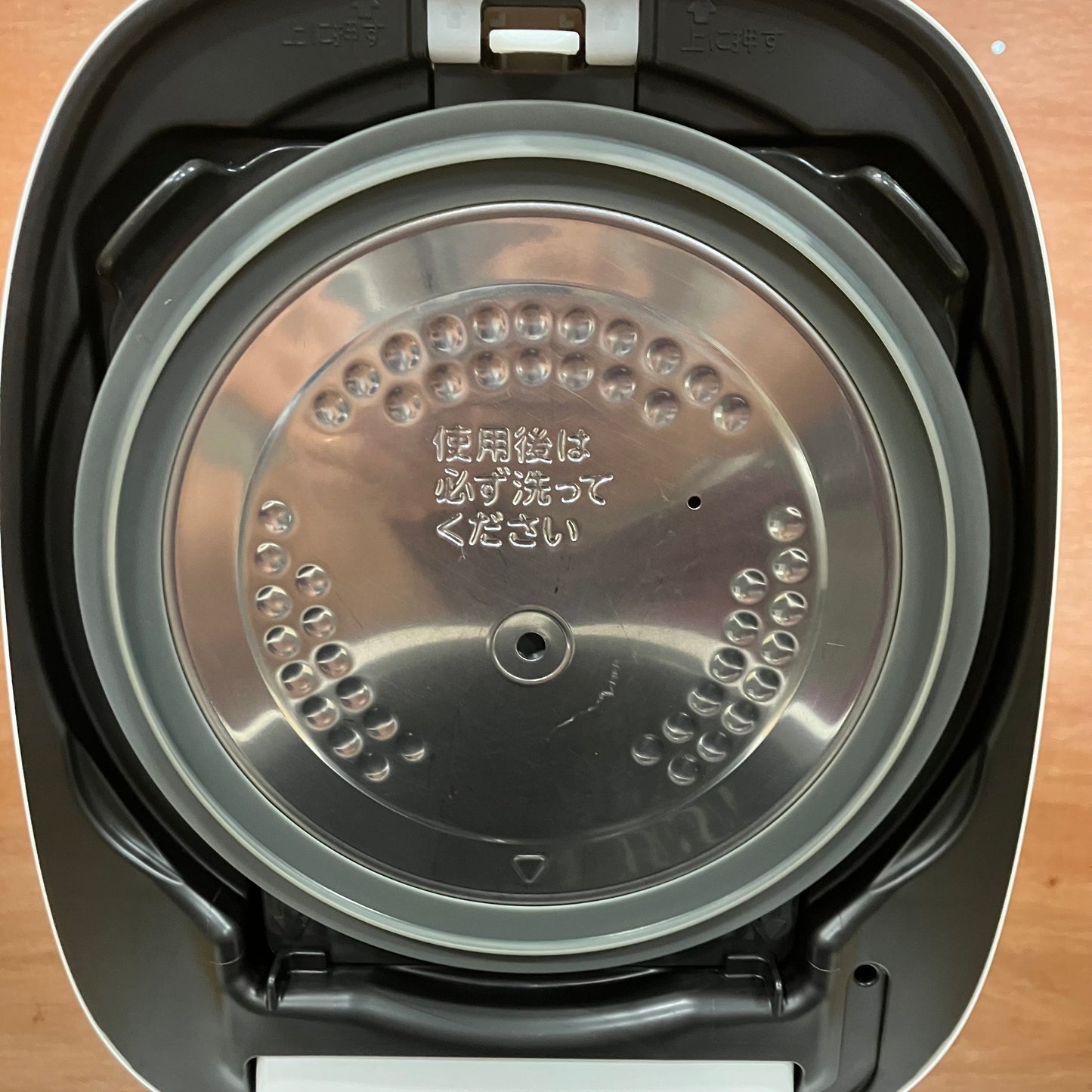 【美品】炊飯器　TOSHIBA 東芝　炎匠炊き　2022年製　5.5合