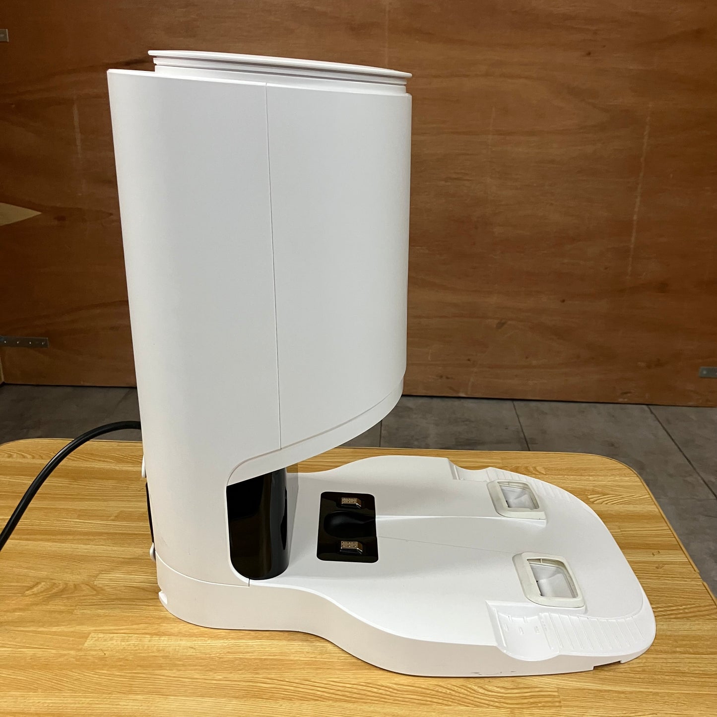 【極美品】ロボット掃除機　ECOVACS DEEBOT N8+  2021年製