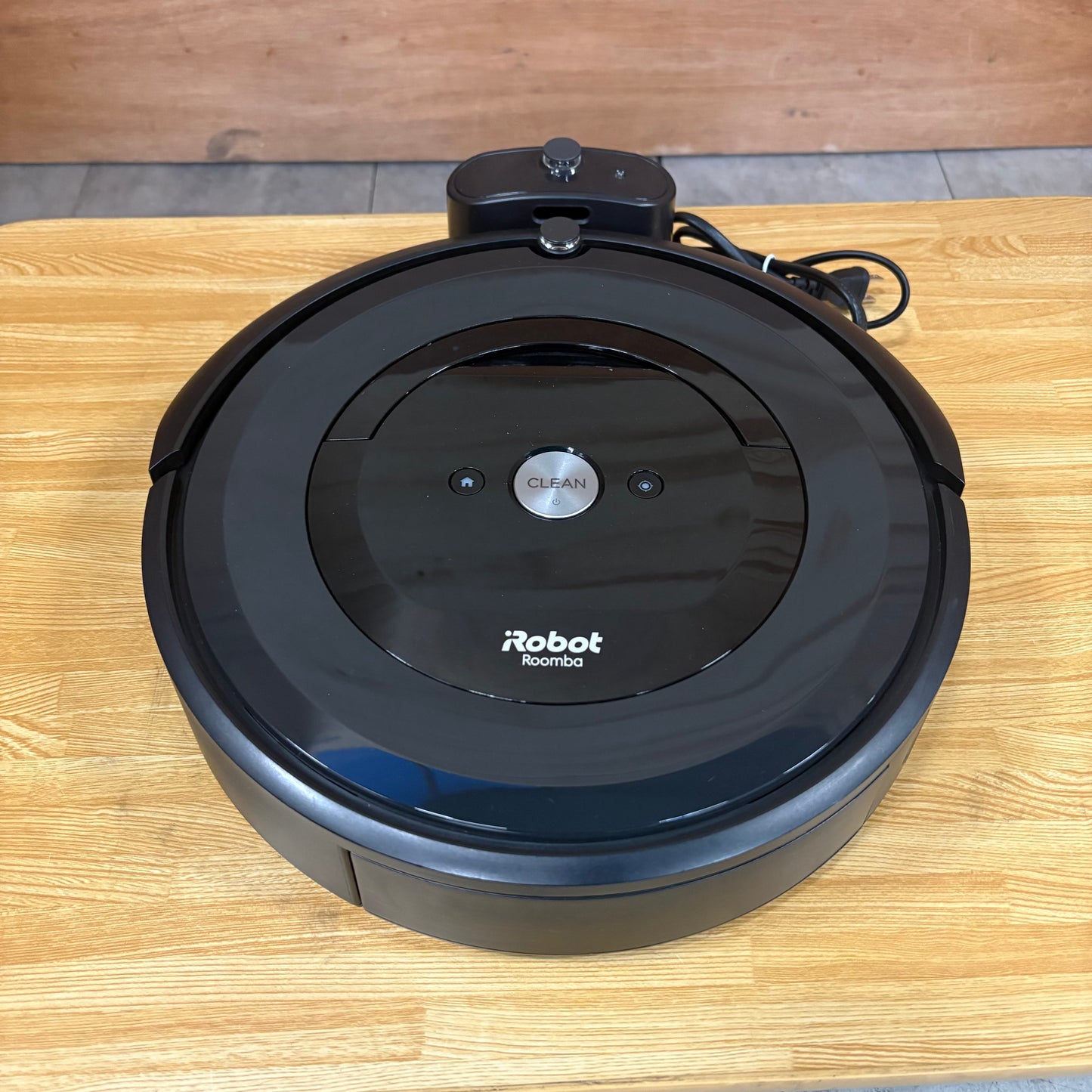 ロボット掃除機　iRobot Roomba e5 2018年製