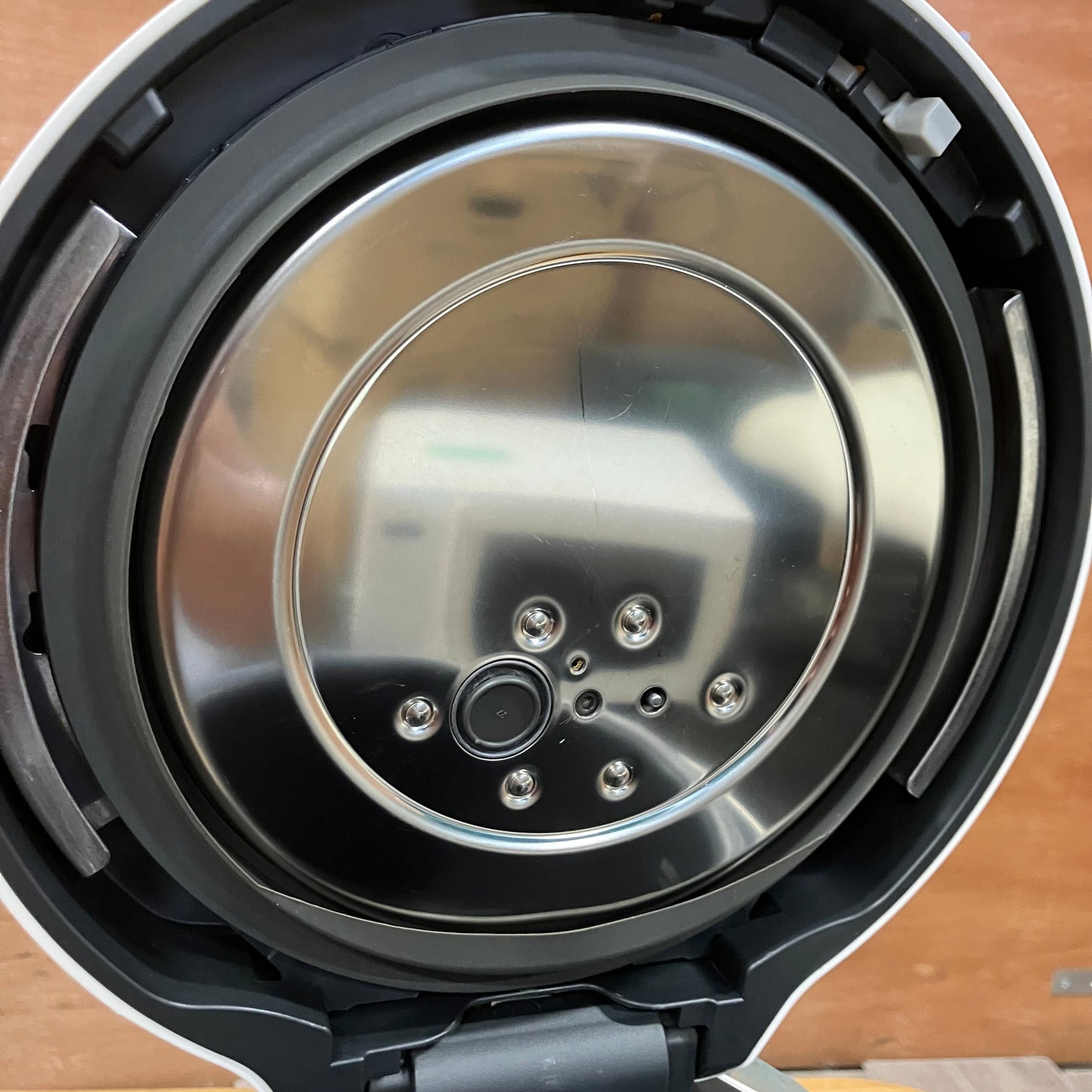 【美品】炊飯器　Panasonic パナソニック　2022年製　5合